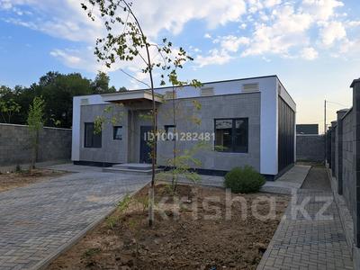 Продажа домов и дачи в Алматинской обл.: Отдельный дом · 4 комнаты · 100 м² · 6 сот., Уалиханова 1 — Кульджинский тракт за 47 млн 〒 Отдельный дом · 4 комнаты · 100 м² · 6 сот., Уалиханова 1 — Кульджинский тракт за 47 млн 〒 в