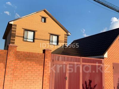 Продажа домов и дачи в Актюбинской обл.: Отдельный дом · 4 комнаты · 135 м² · 3 сот., Кайдауыл батыра — Остановка Сады за 26 млн 〒 Отдельный дом · 4 комнаты · 135 м² · 3 сот., Кайдауыл батыра — Остановка Сады за 26 млн 〒 в Актобе, жилой массив Заречный-2