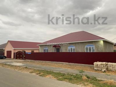 Отдельный дом · 5 комнат · 272 м² · 8 сот., Ул.Дулат Бабатайулы 32 за 47 млн ₸ в Атырау
