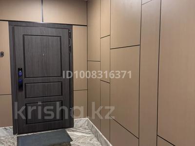 6-комнатная квартира · 300 м², Хаджи Мукана 49 за 385 млн ₸ в Алматы, Медеуский р-н
