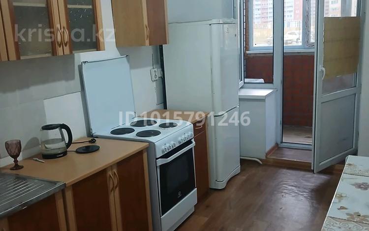 2-комнатная квартира · 65 м² · 1/9 этаж, Ладожская 11 за 160 000 ₸ в Павлодаре — фото 2