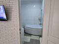 2-комнатная квартира · 60 м² · 9/15 этаж, 17-й мкр 6 за 250 000 ₸ в Актау — фото 3