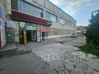 Свободное назначение, офисы, магазины и бутики, общепит, салоны красоты, медцентры и аптеки, развлечения · 570 м² за 1 000 ₸ в Чундже