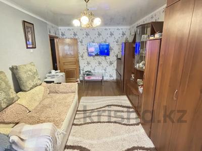 1-комнатная квартира · 30.4 м² · 1/5 этаж, мкр Юго-Восток, Рыскулова 15 за 12 млн 〒 в Караганде, Казыбек би р-н