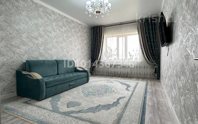 3-бөлмелі пәтер · 85 м² · 5/6 қабат, Микрорайон Алтын Орда 348, бағасы: 35 млн ₸ в Актобе — фото 2