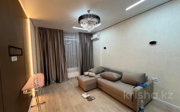 1-комнатная квартира · 50 м² · 14/18 этаж, Туран 39 за 300 000 ₸ в Астане, Нура р-н — фото 2
