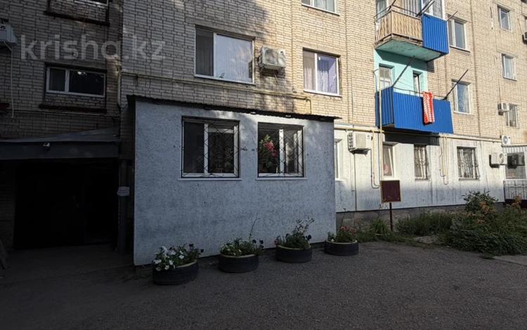 1-бөлмелі пәтер · 14 м² · 4/5 қабат, Алмазова 60, бағасы: 3.4 млн ₸ в Уральске — фото 2