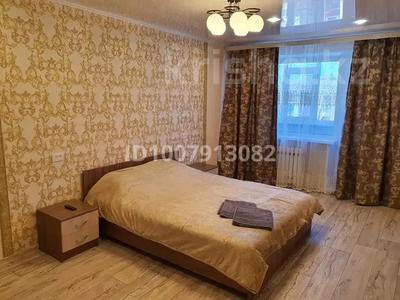 1-комнатная квартира · 35 м² · 3/5 этаж, Хиуаз Доспановой 102/1 — Универмаг, Сити центр за 10 000 ₸ в Уральске, мкр Школьник