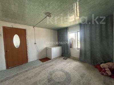 Отдельный дом · 2 комнаты · 50 м² · 10 сот., Жайсан ауылы Тәуелсіздік көшесі 46 за 6 млн ₸ в Узынагаш