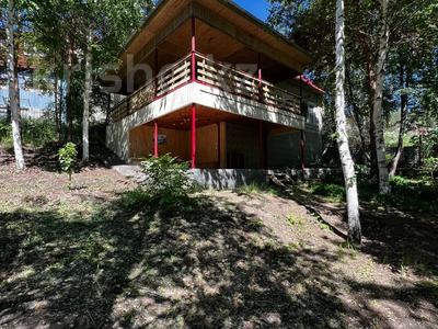 Отдельный дом · 11 комнат · 390 м² · 16 сот., Авиценны 11 за 105 млн 〒 в Усть-Каменогорске