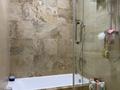 3-комнатная квартира · 100 м² · 6/7 этаж, мкр Горный Гигант, Жамакаева 254/2 за 800 000 ₸ в Алматы, Медеуский р-н — фото 24