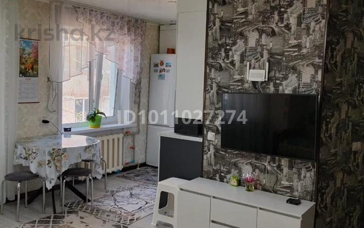 3-бөлмелі пәтер · 61 м² · 2/5 қабат, Гагарина 10, бағасы: 17.2 млн ₸ в Акмоле — фото 2