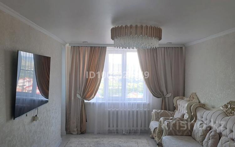3-комнатная квартира · 86 м² · 5/5 этаж, Молдагуловой 15/3 за 36 млн ₸ в Усть-Каменогорске, Ульбинский — фото 2