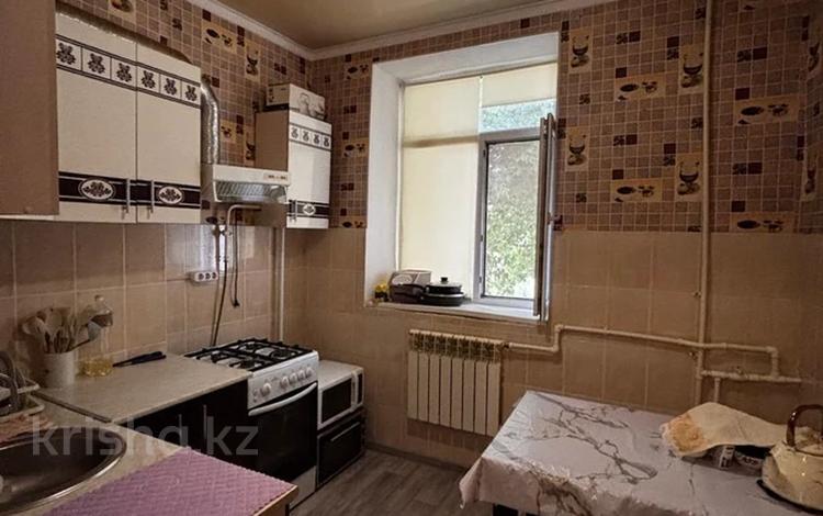 3-комнатная квартира · 66.4 м² · 2/2 этаж, мкр Жилгородок, Женис за 11.1 млн ₸ в Актобе — фото 2
