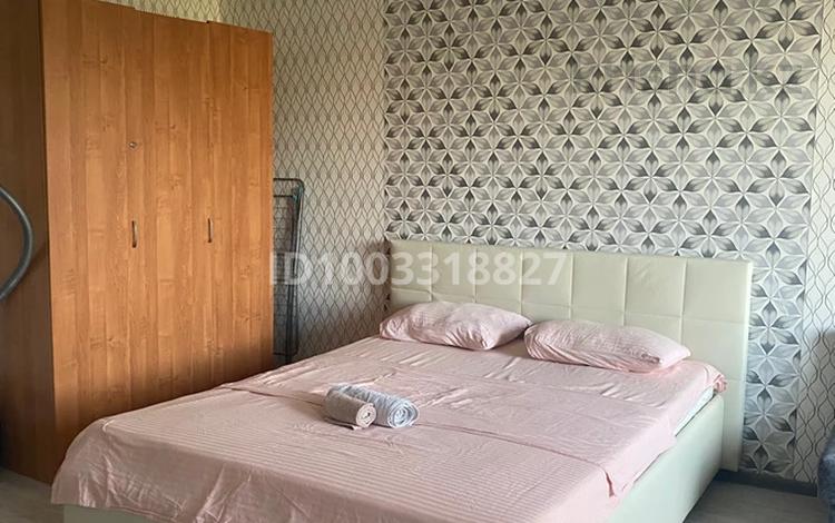 1-комнатная квартира · 36 м² · 5/5 этаж, мкр Новый Город 59 за 9 999 〒 в Караганде, Казыбек би р-н — фото 2