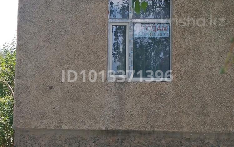 2-комнатная квартира · 43 м² · 1/5 этаж, Тәуелсіздік 20 — Находится возле магазина Асау за 7 млн ₸ в Текели — фото 2