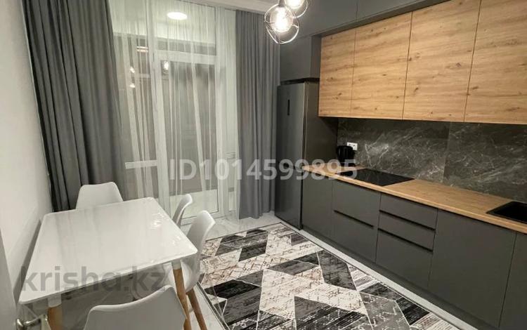 2-комнатная квартира · 60 м² · 10/12 этаж, Кармысова 84/2 за 600 000 ₸ в Алматы, Медеуский р-н — фото 2