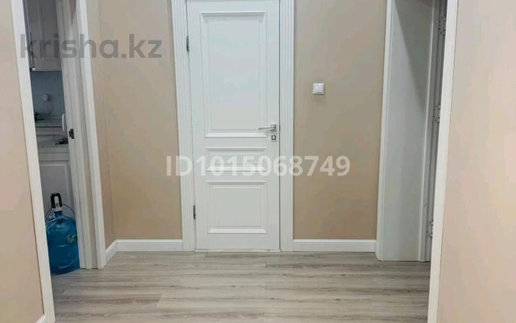 3-бөлмелі пәтер · 96 м² · 5/5 қабат, Анаркулова 7А, бағасы: 42 млн ₸ в Жезказгане — фото 2