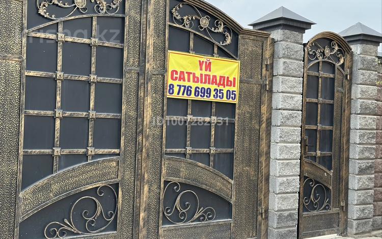 Отдельный дом · 3 комнаты · 41.7 м² · 12 сот., мкр Акбулак, 3 переулок Айтеке би 20 — Проспект Жамбыла/Конаева за 100 млн 〒 в Таразе — фото 2