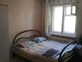 1-комнатная квартира, 35 м², 3/5 этаж посуточно, Нуркена абдирова 50/2 за 6 000 〒 в Караганде, Казыбек би р-н — фото 2