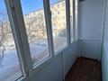 2-комнатная квартира · 52 м² · 2/5 этаж, Ауэзова 35 — Жанасамейская за 12 000 〒 в Семее — фото 22