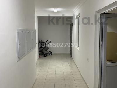 3-комнатная квартира, 69 м², 4/9 этаж, 36 улица 1/3 — ЦОН, ШНОС за 17.5 млн 〒 в Туркестане