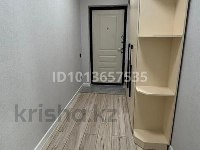 2-бөлмелі пәтер · 62 м² · 1/9 қабат, Думан-2 ш/а., Мкрн Думан-2 58, бағасы: 300 000 ₸ в Алматы, Медеуский р-н