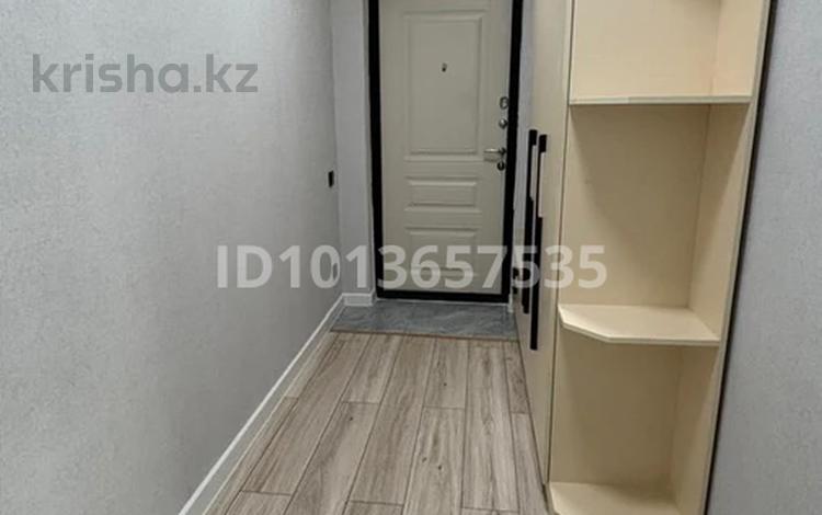 2-бөлмелі пәтер · 62 м² · 1/9 қабат, Думан-2 ш/а., Мкрн Думан-2 58, бағасы: 300 000 ₸ в Алматы, Медеуский р-н — фото 2