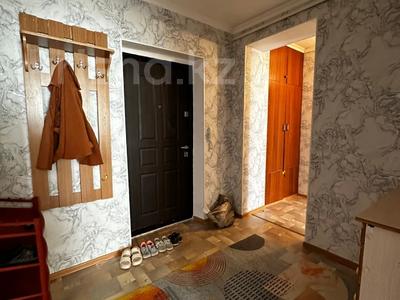 2-комнатная квартира · 61 м² · 2/10 этаж, мкр 12 за 20.5 млн 〒 в Актобе