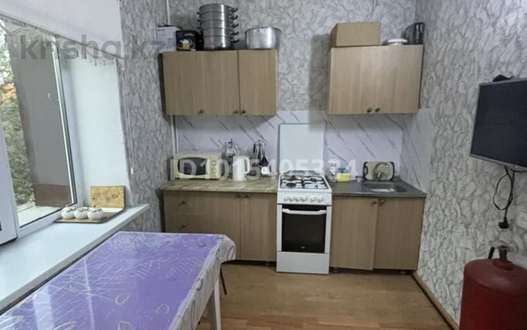 3-бөлмелі пәтер · 76 м² · 2/3 қабат, Агыбай батыр 3, бағасы: 13 млн ₸ в Приозёрске — фото 2