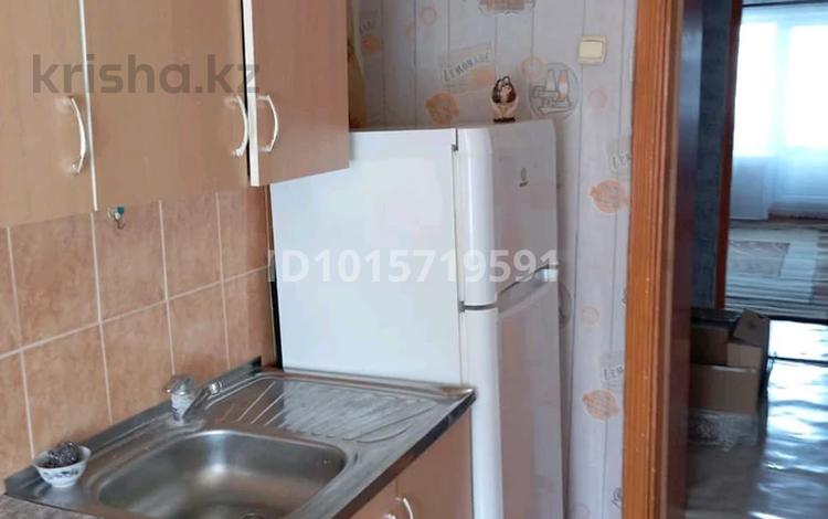 3-бөлмелі пәтер · 61 м² · 2/5 қабат, Микрорайон 1 6/1, бағасы: 150 000 ₸ в  — фото 2