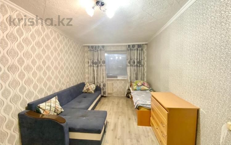 3-бөлмелі пәтер · 63 м² · 1/5 қабат, Майкудук, 14й микрорайон, бағасы: 12 млн ₸ в Караганде, Алихана Бокейханова р-н — фото 4