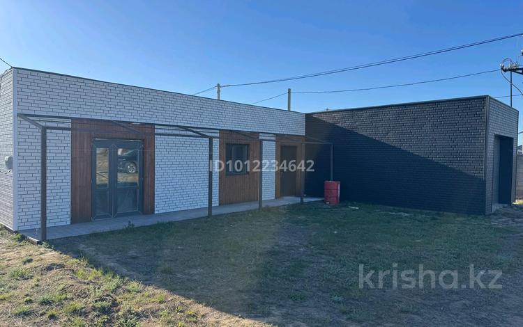 Отдельный дом · 4 комнаты · 190 м² · 10 сот., Жагалау за 40 млн ₸ в Караоткеле — фото 2