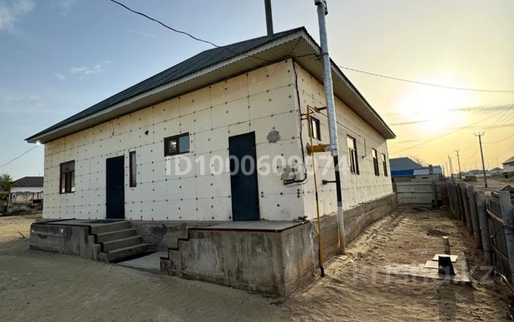 Жеке үй · 6 бөлме · 180 м² · 14 сот., Тюра-там, Тюра-там Байсейтова 57, бағасы: 17 млн ₸ в Байконуре — фото 3