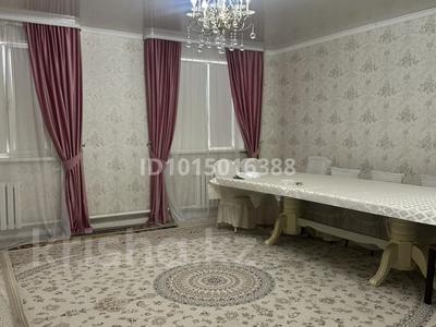 Жеке үй · 4 бөлме · 100 м² · 6 жүзд., Желтоксан 28а, бағасы: 250 000 ₸ в Атырау, мкр Ак депо