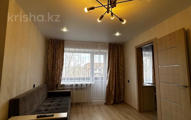 2-комнатная квартира · 46 м² · 4/5 этаж, Назарбаева 36 за 220 000 ₸ в Усть-Каменогорске — фото 2