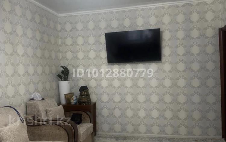 1-комнатная квартира · 40.8 м² · 5/5 этаж, мкр Самал 51 — Шестоковича за 9.5 млн ₸ в Таразе — фото 2