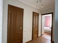 3-комнатная квартира · 70 м² · 4/5 этаж, мкр 8 — Возле Алтая за 26.5 млн ₸ в Актобе — фото 3
