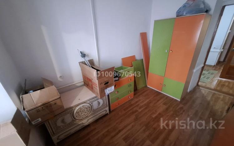 2-комнатная квартира · 55 м² · 3/5 этаж, Ул.Карахана 3 — Находится возле областного акимата за 150 000 〒 в Таразе — фото 2