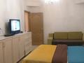 1-комнатная квартира · 45 м² · 2/5 этаж, Байсеитова 45 — Абая за 15 000 〒 в Алматы, Бостандыкский р-н — фото 3
