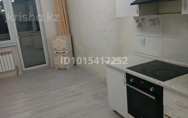1-бөлмелі пәтер · 30 м² · 4/10 қабат, Сакен Жунисов 12/8 — проспект Алатау пересечение с ул. Толеби, бағасы: ~ 20.3 млн ₸ в Алматы, Наурызбайский р-н — фото 19