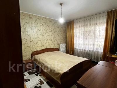 2-комнатная квартира · 44 м² · 1/5 этаж, поповича за 12.5 млн 〒 в Уральске