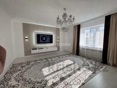 2-бөлмелі пәтер · 100 м² · 5/5 қабат, мкр. Алтын орда, Тауелсиздик 9, бағасы: 28.9 млн ₸ в Актобе