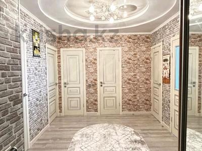 3-комнатная квартира · 82 м² · 5/5 этаж, мкр Женис за 26.5 млн 〒 в Уральске