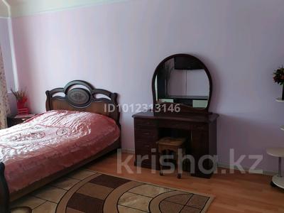 1-комнатная квартира · 40 м² · 5/5 этаж, мкр Аксай-4 43 за 15 000 ₸ в Алматы, Ауэзовский р-н