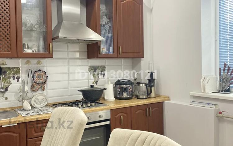 2-бөлмелі пәтер · 74 м² · 4/5 қабат, мкр Ардагер, Халел Досмұхамедов 93, бағасы: 24.5 млн ₸ в Атырау — фото 2