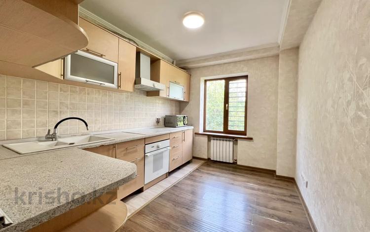 4-комнатная квартира · 91.7 м² · 4/12 этаж, Розыбакиева 51 за 69.8 млн ₸ в Алматы, Алмалинский р-н — фото 2