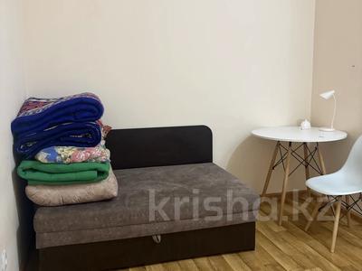 1-бөлмелі пәтер · 33 м² · 7/10 қабат, Ақсай-3А ш/а. 90, бағасы: 22 млн ₸ в Алматы, Ауэзовский р-н