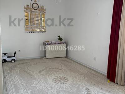 Продажа квартир в Актюбинской обл.: 3-комнатная квартира · 80 м² · 4/5 этаж, Нурмагамбетова 26 за 25 млн 〒 3-комнатная квартира · 80 м² · 4/5 этаж, Нурмагамбетова 26 за 25 млн 〒 в Актобе