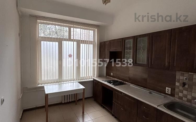4-бөлмелі пәтер · 145 м² · 1/3 қабат, Кокмайса ш/а. 6, бағасы: 500 000 ₸ в Алматы, Жетысуский р-н — фото 2